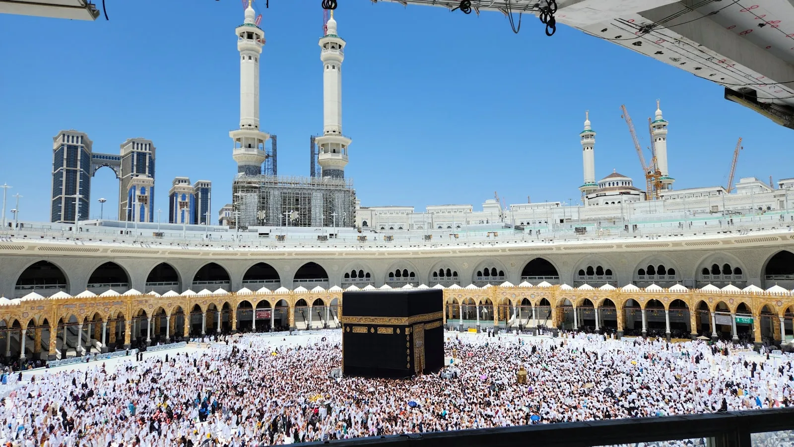 Hajj & Umrah Package — Crewe Travel Clinic